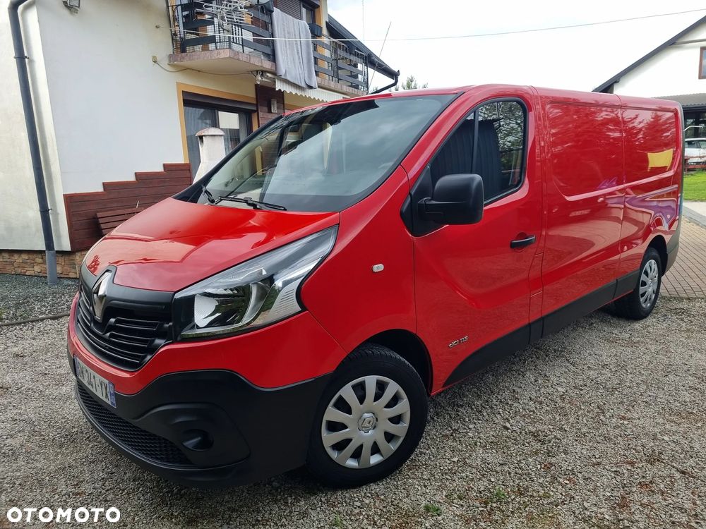 Renault TRAFIC - 2