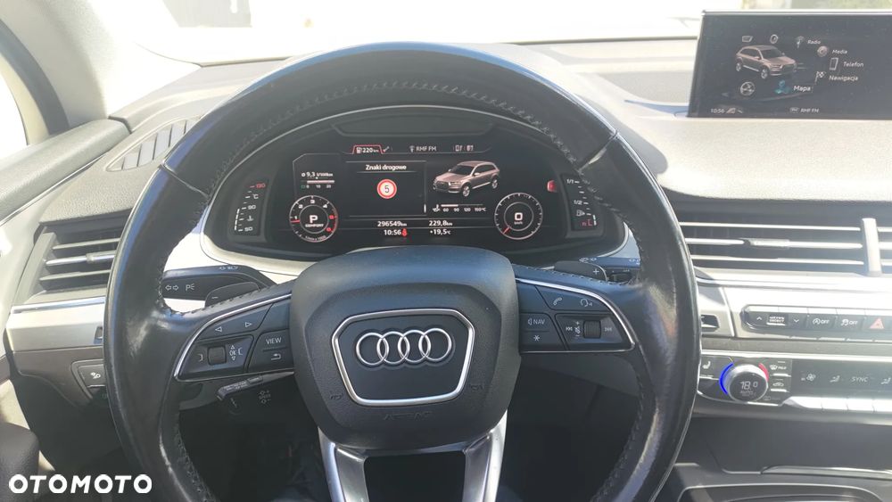 Audi Q7 - 6