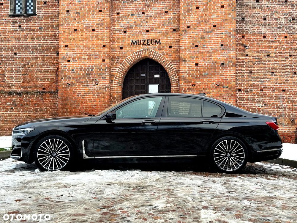BMW Seria 7 740d xDrive - 4