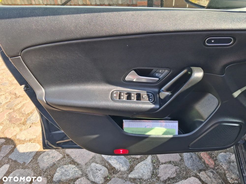 Mercedes-Benz CLA 200 d 8G-DCT Edition 2022 - 19