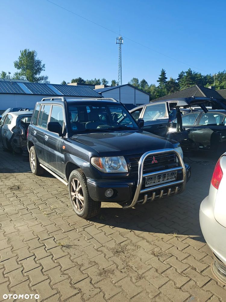 Mitsubishi Pajero Pinin - 2