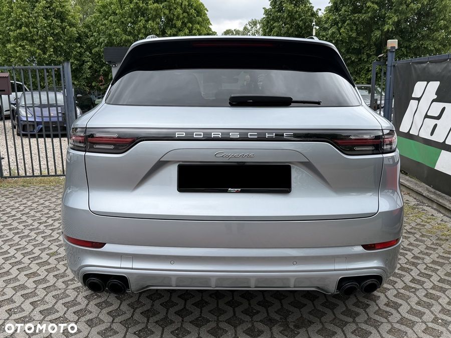 Porsche Cayenne Tiptronic S - 8