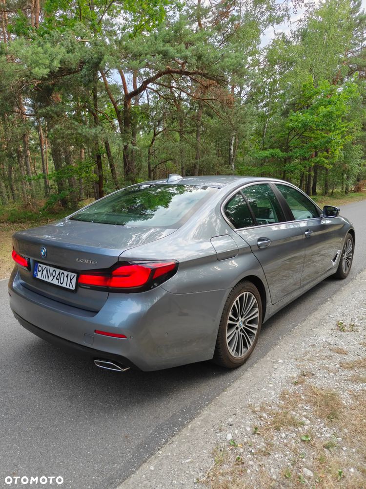 BMW Seria 5 530e Luxury Line - 15