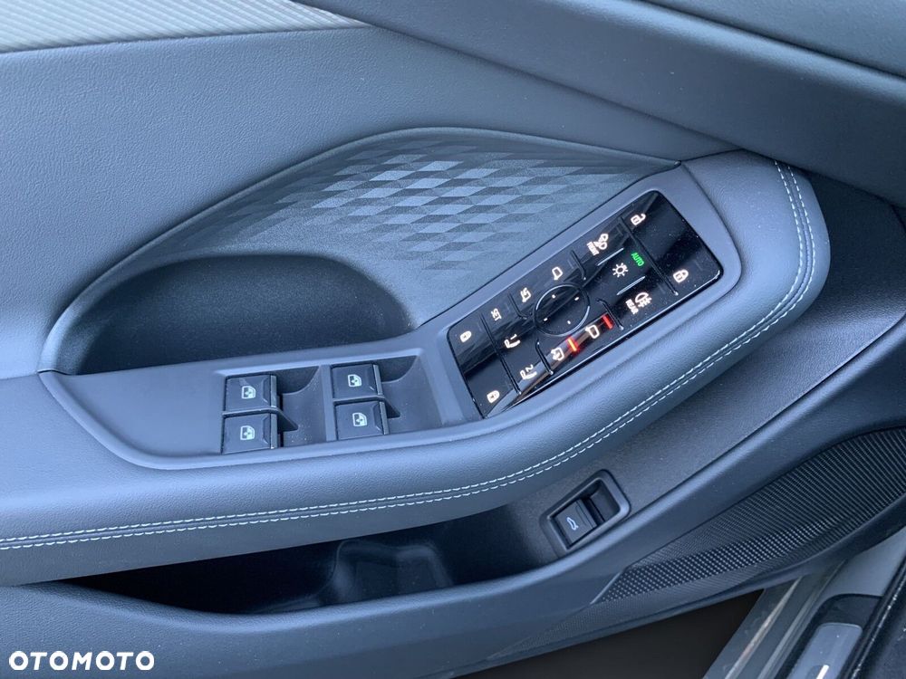 Audi A6 Avant TDI mHEV S tronic - 25