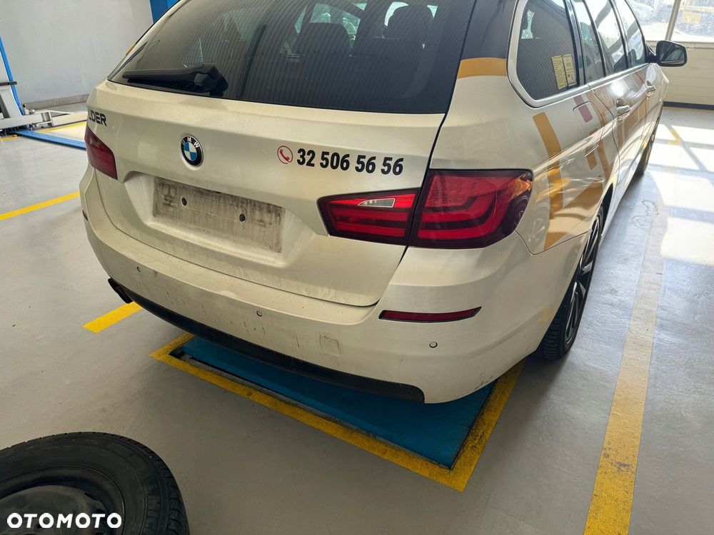 BMW 520 D F10 F11 tył kompletny kolor B90 obklejony - 1