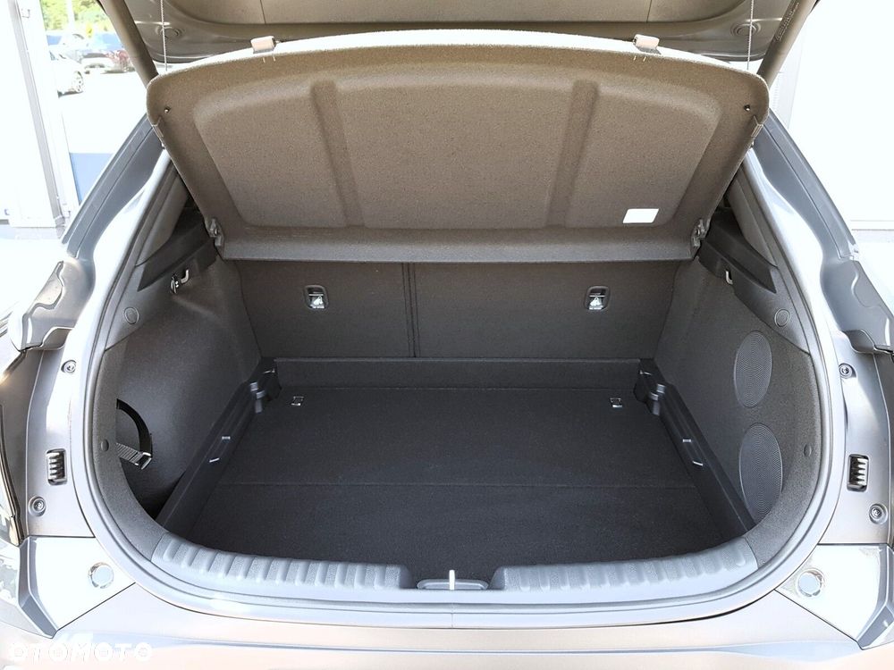 Kia XCeed 1.6 T-GDI Business Line DCT - 26