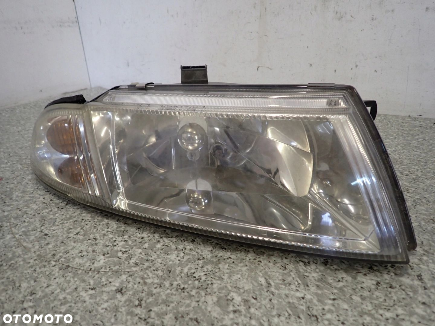 MITSUBISHI CARISMA 00-03 REFLEKTOR PRAWY LAMPA PRZEDNIA PRAWA - 3
