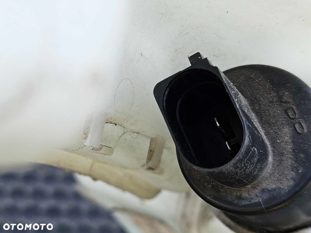 Zbiorniczek 4F0955451R  Płynu Spryskiwaczy Wlew Zbiornik Xenon Spryski Pompki AUDI A6 C6 Sedan Kombi - 16