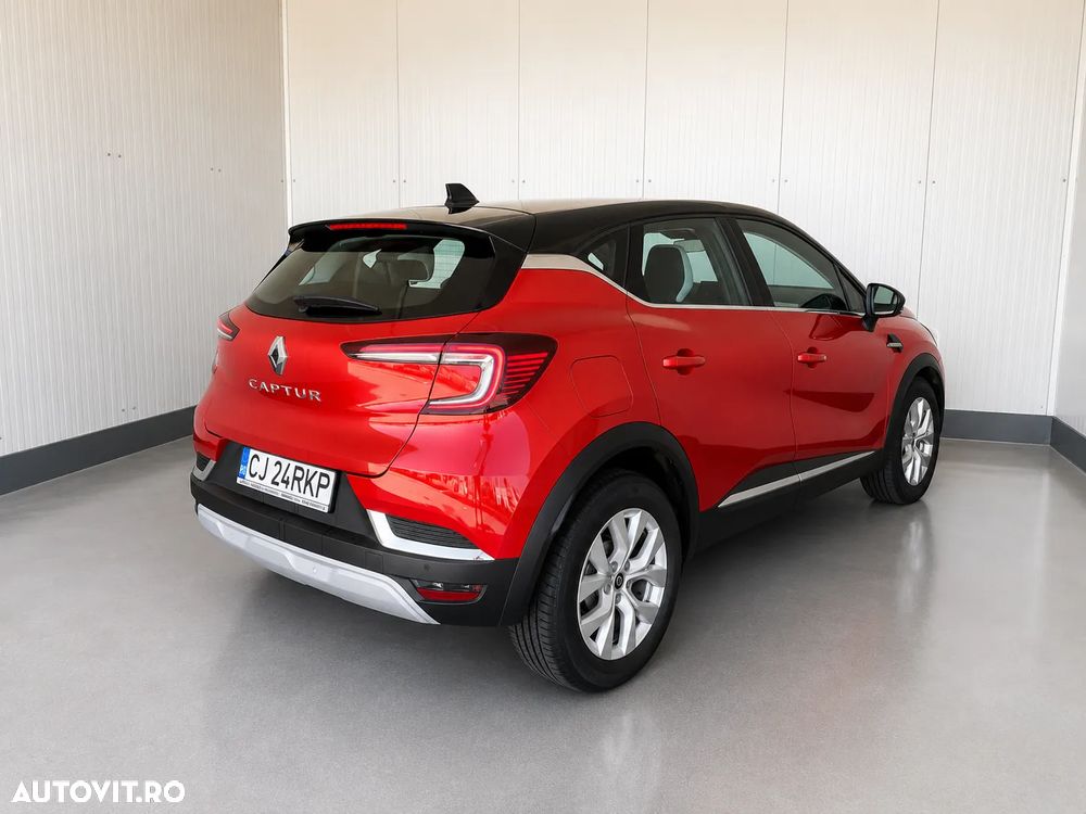 Renault Captur TCe 140 EDC Intense - 2
