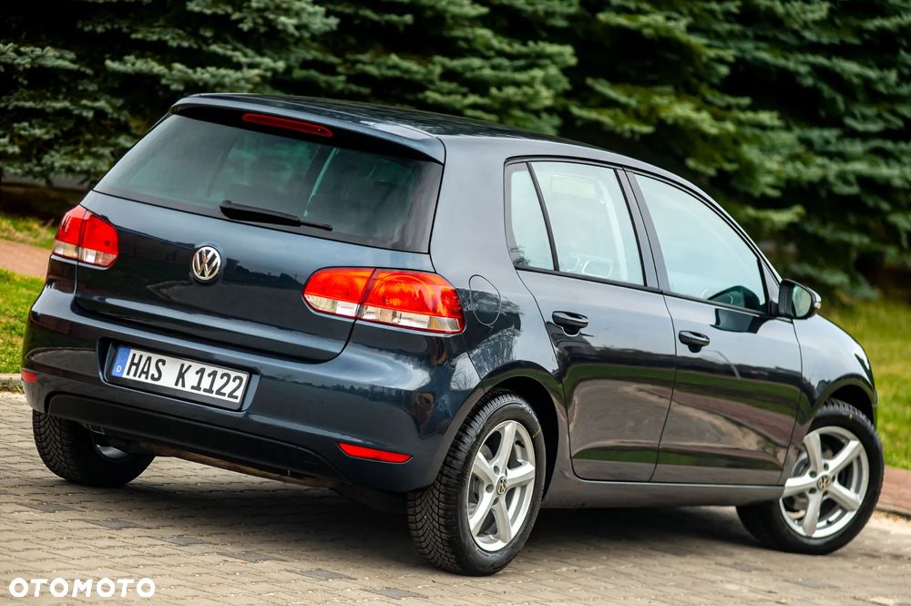 Volkswagen Golf 1.6 Highline - 12