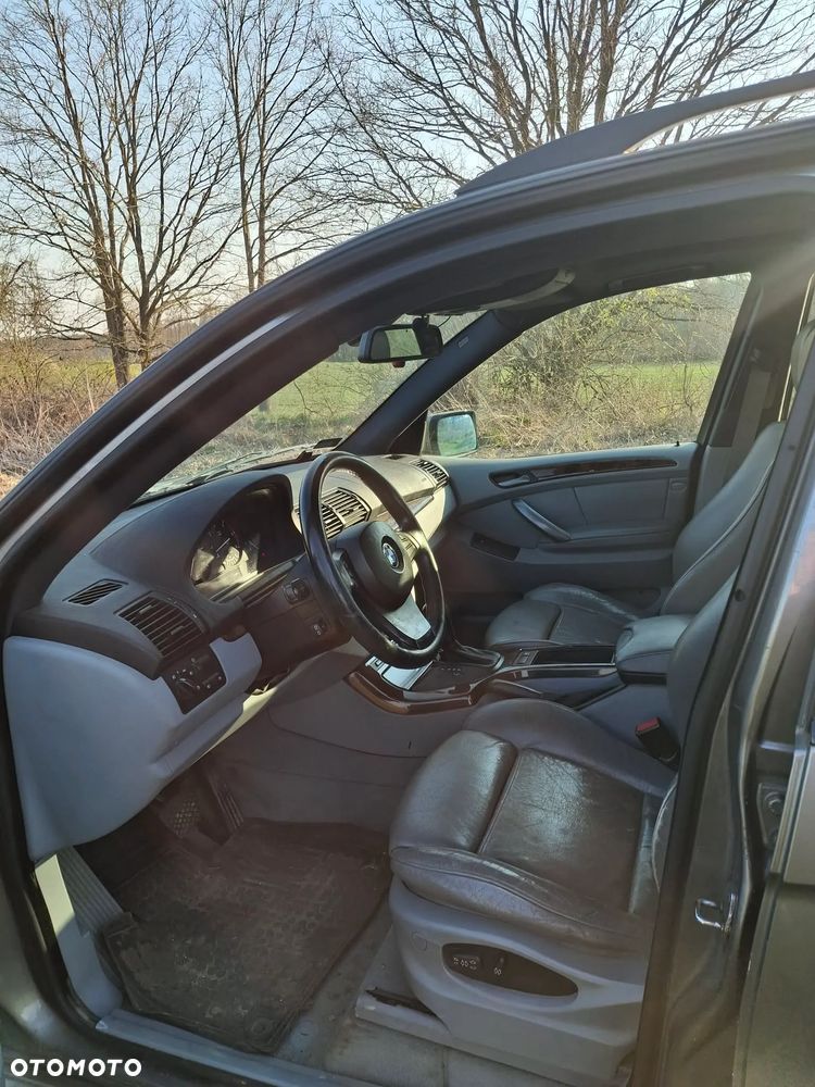 BMW X5 - 11