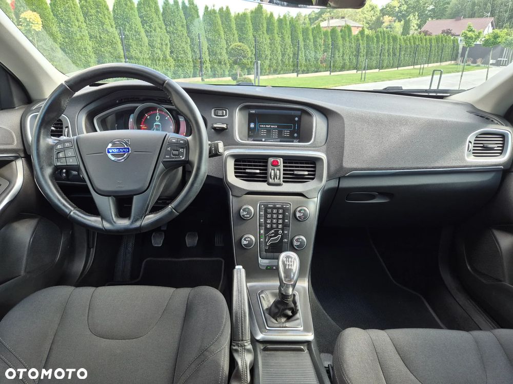 Volvo V40 D2 Kinetic - 3