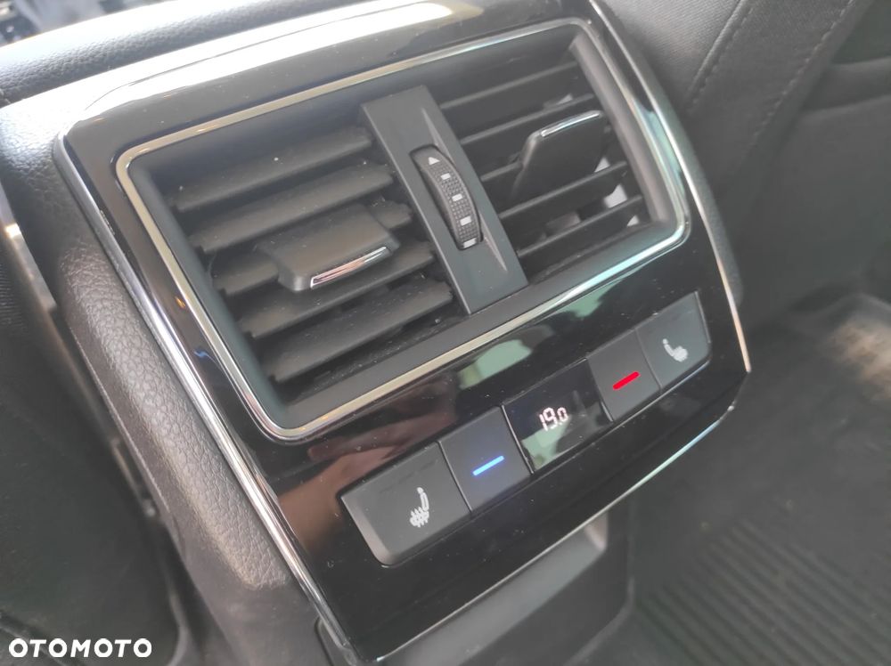 Skoda Superb 2.0 TDI SCR Style DSG - 13