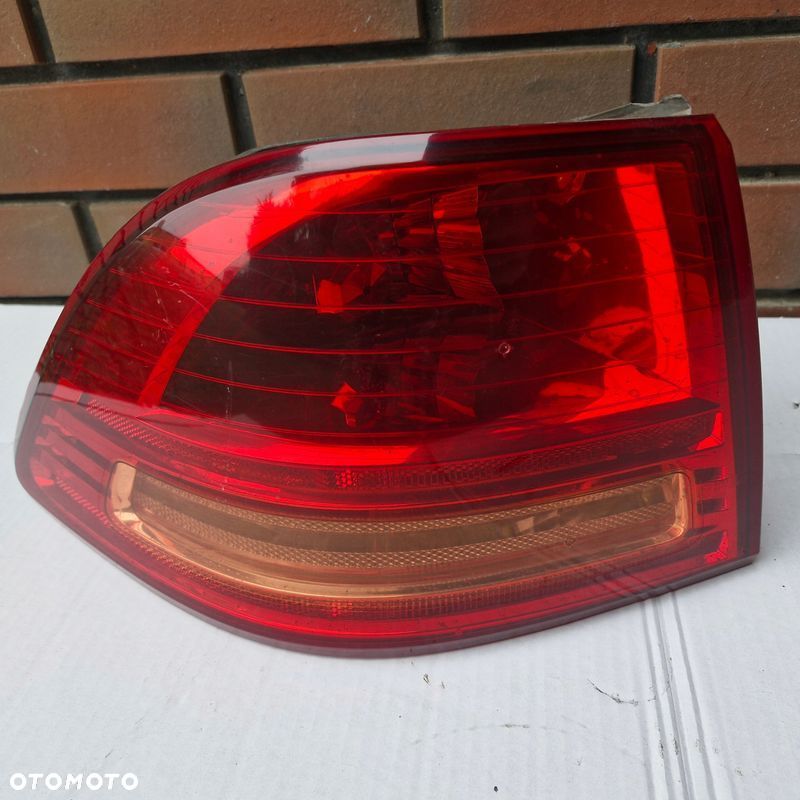 KIA OPTIMA II MAGNETIS LAMPA TYŁ TYLNA LEWA - 1