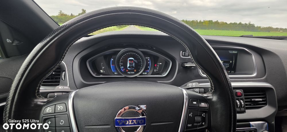 Volvo V40 T4 Summum - 23