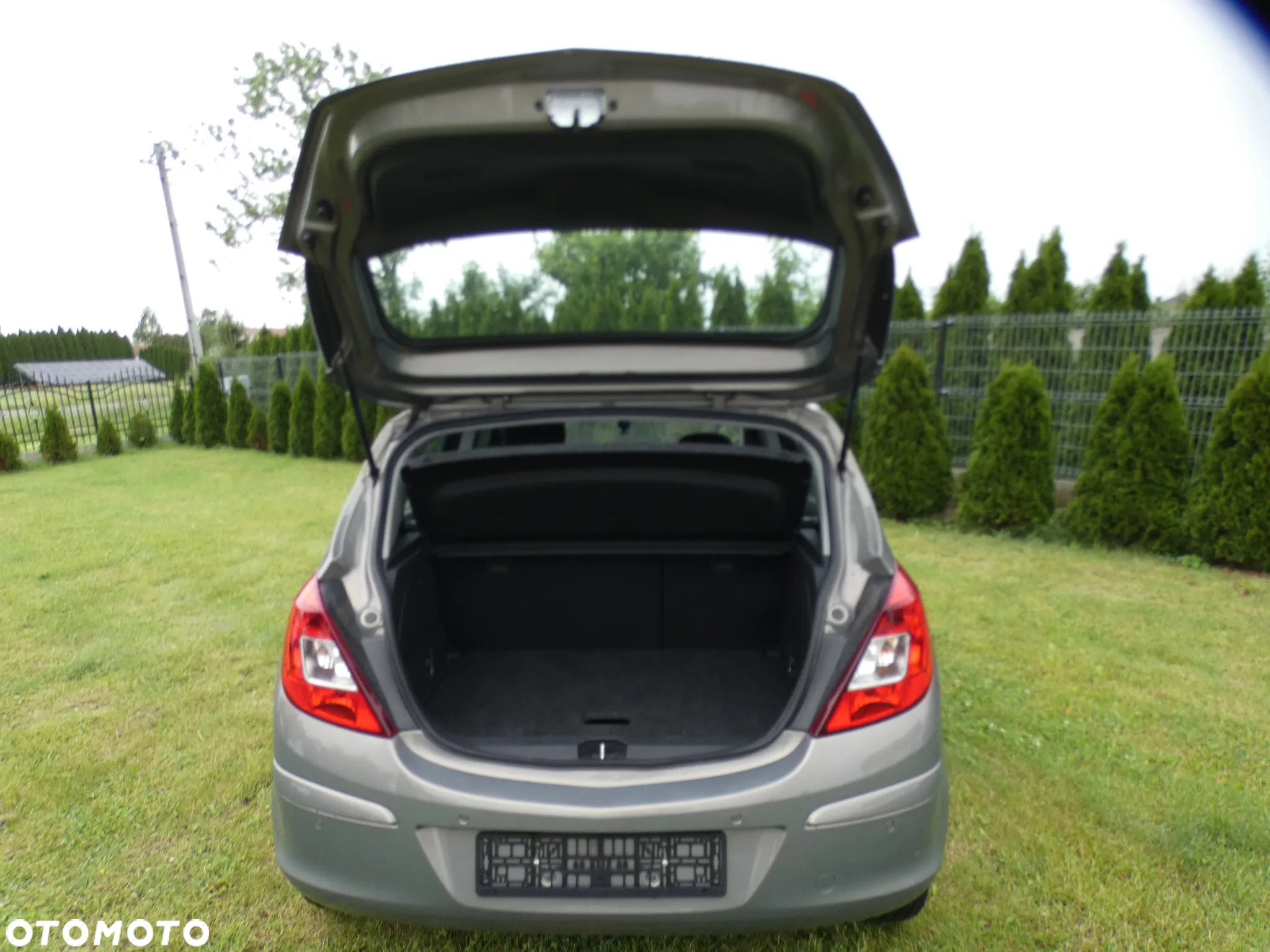 Opel Corsa 1.4 drive - 13