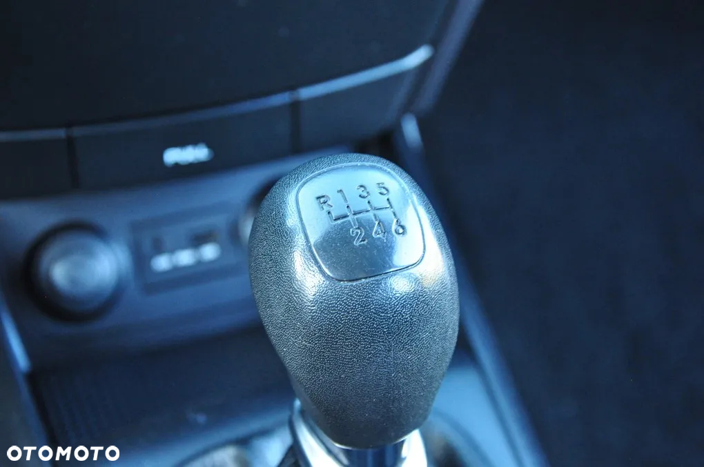 Hyundai i30 i30cw 1.6 CRDi blue Classic - 37
