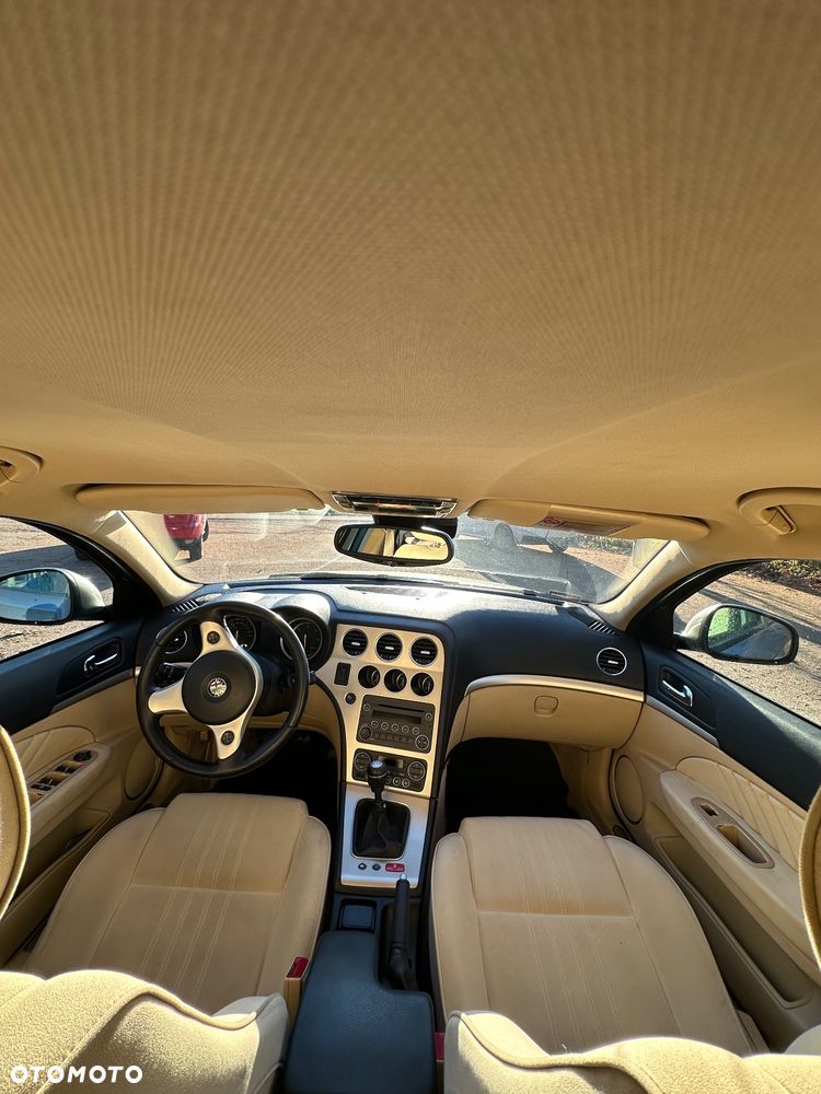 Alfa Romeo 159 1.9JTDM Distinctive - 9