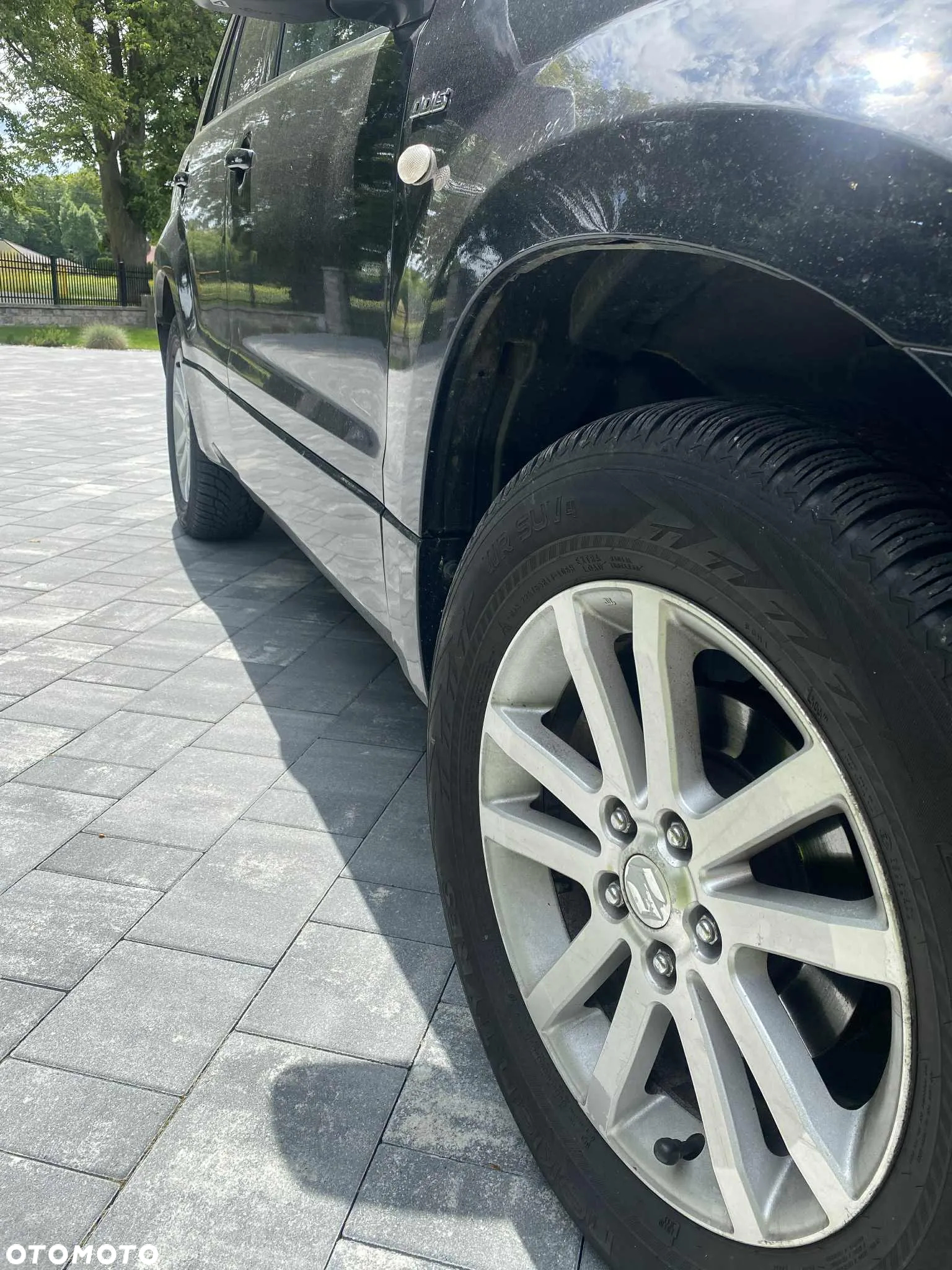 Suzuki Grand Vitara 1.9 DDiS De luxe - 4