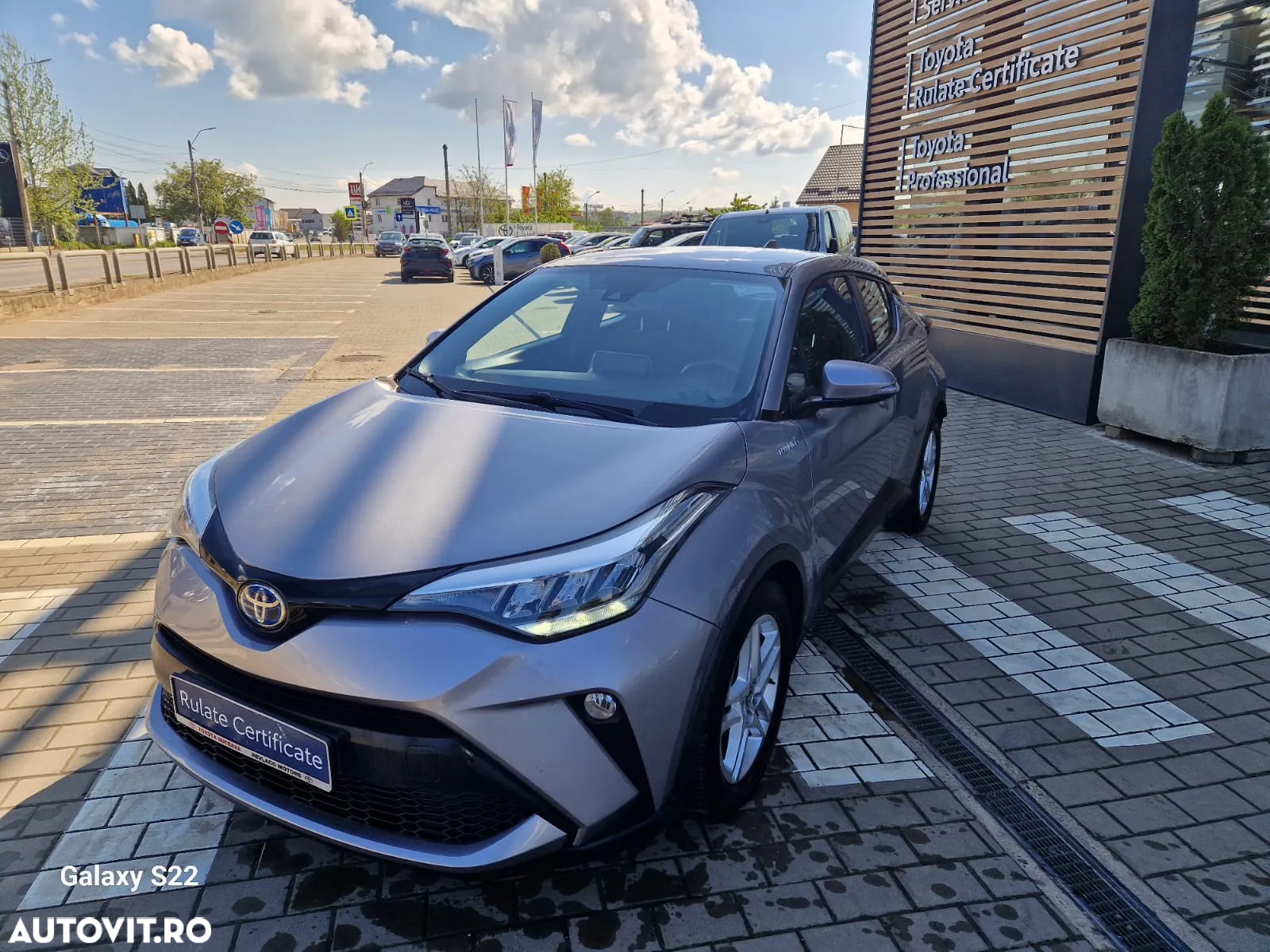 Toyota C-HR 1.8 HSD 4x2 CVT C-enter - 3