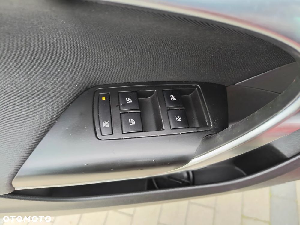 Opel Insignia 2.0 CDTI Sport - 17