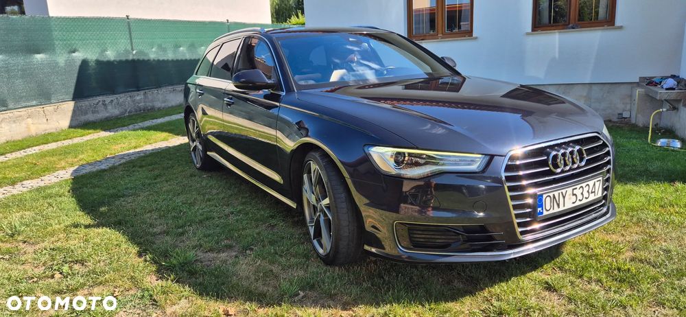 Audi A6 Avant - 16