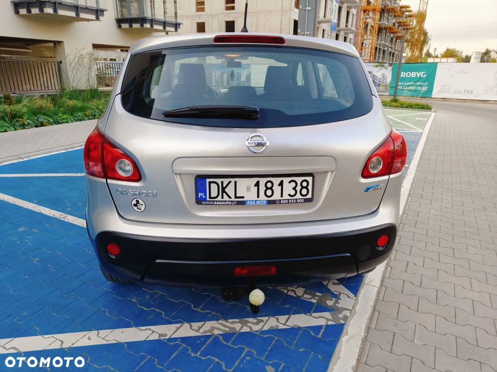 Nissan Qashqai 1.5 dCi DPF visia - 10