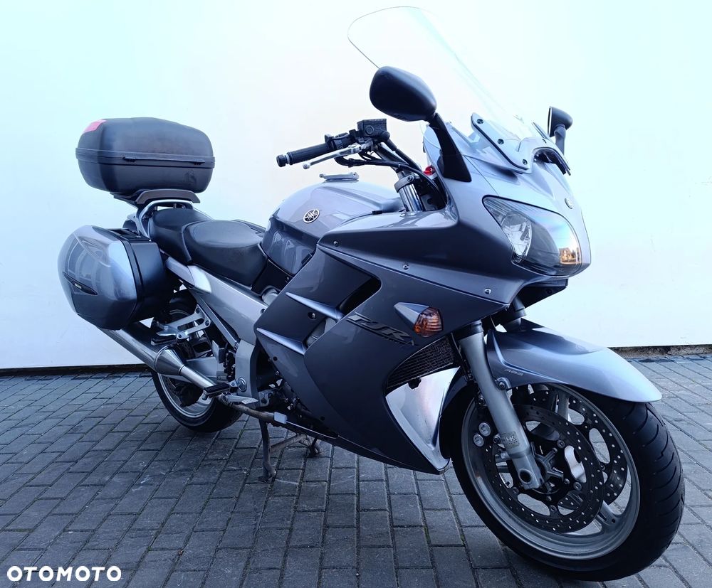 Yamaha FJR - 7