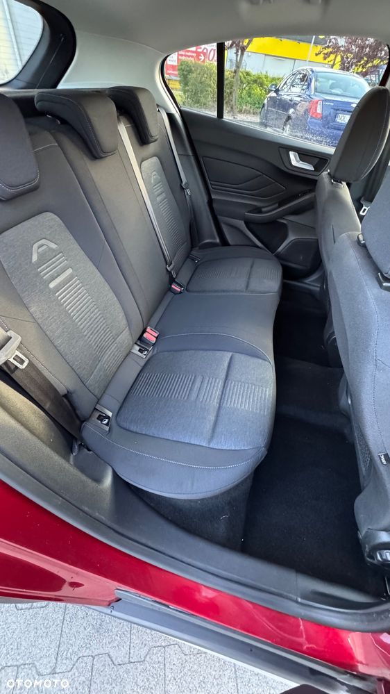 Ford Focus 1.5 EcoBoost Active X - 15