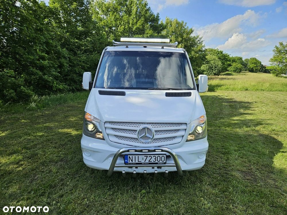 Mercedes-Benz Sprinter - 2