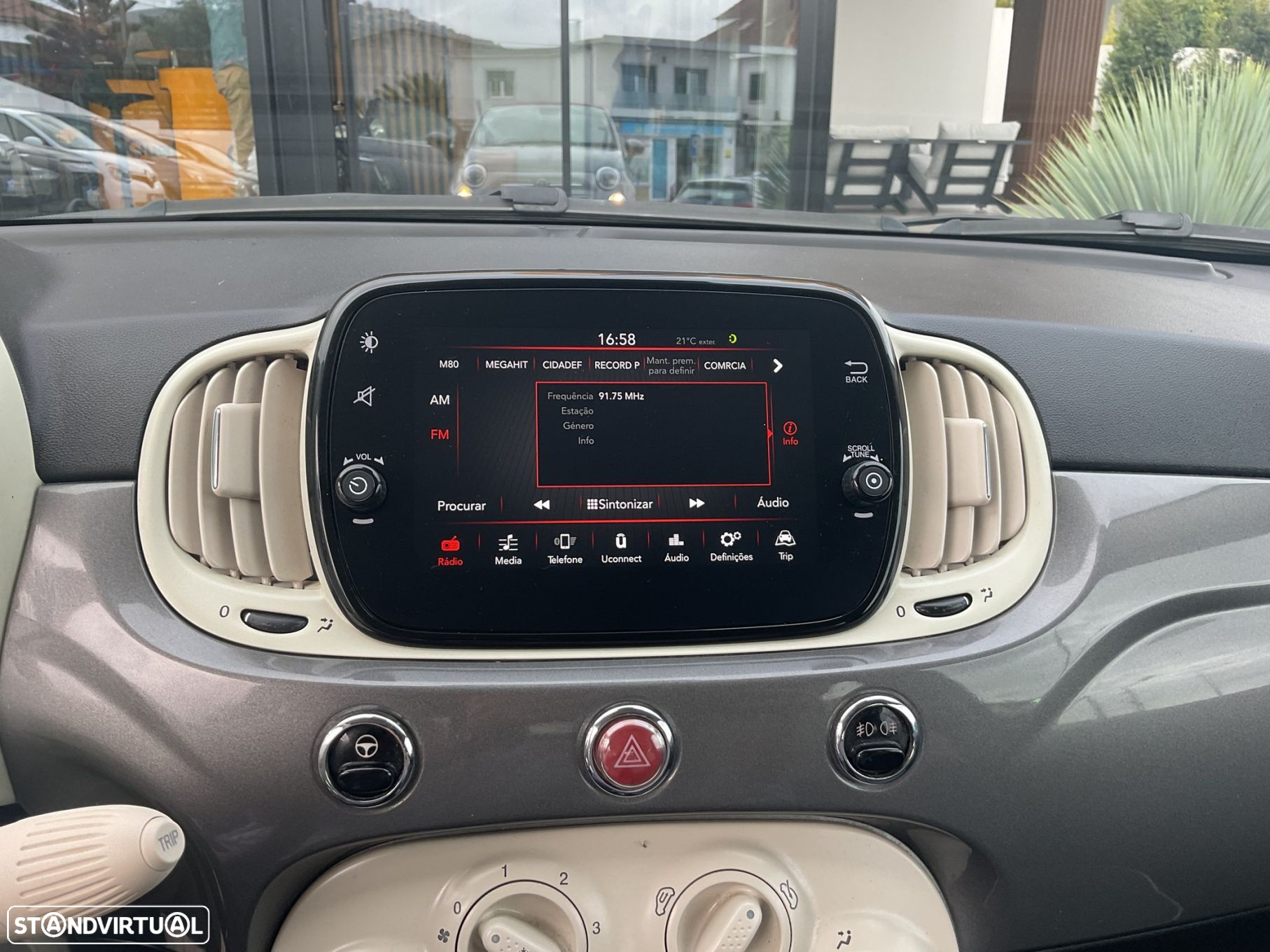Fiat 500C 1.2 Lounge - 31