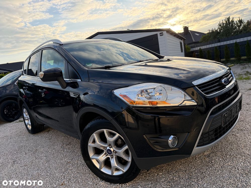 Ford Kuga 2.0 TDCi 2x4 Titanium - 11