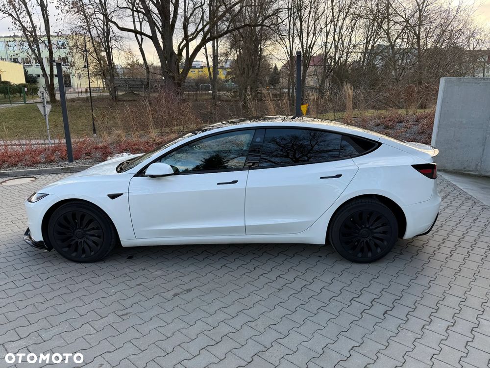 Tesla Model 3 Langstreckenbatterie Allradantrieb Dual Motor - 5