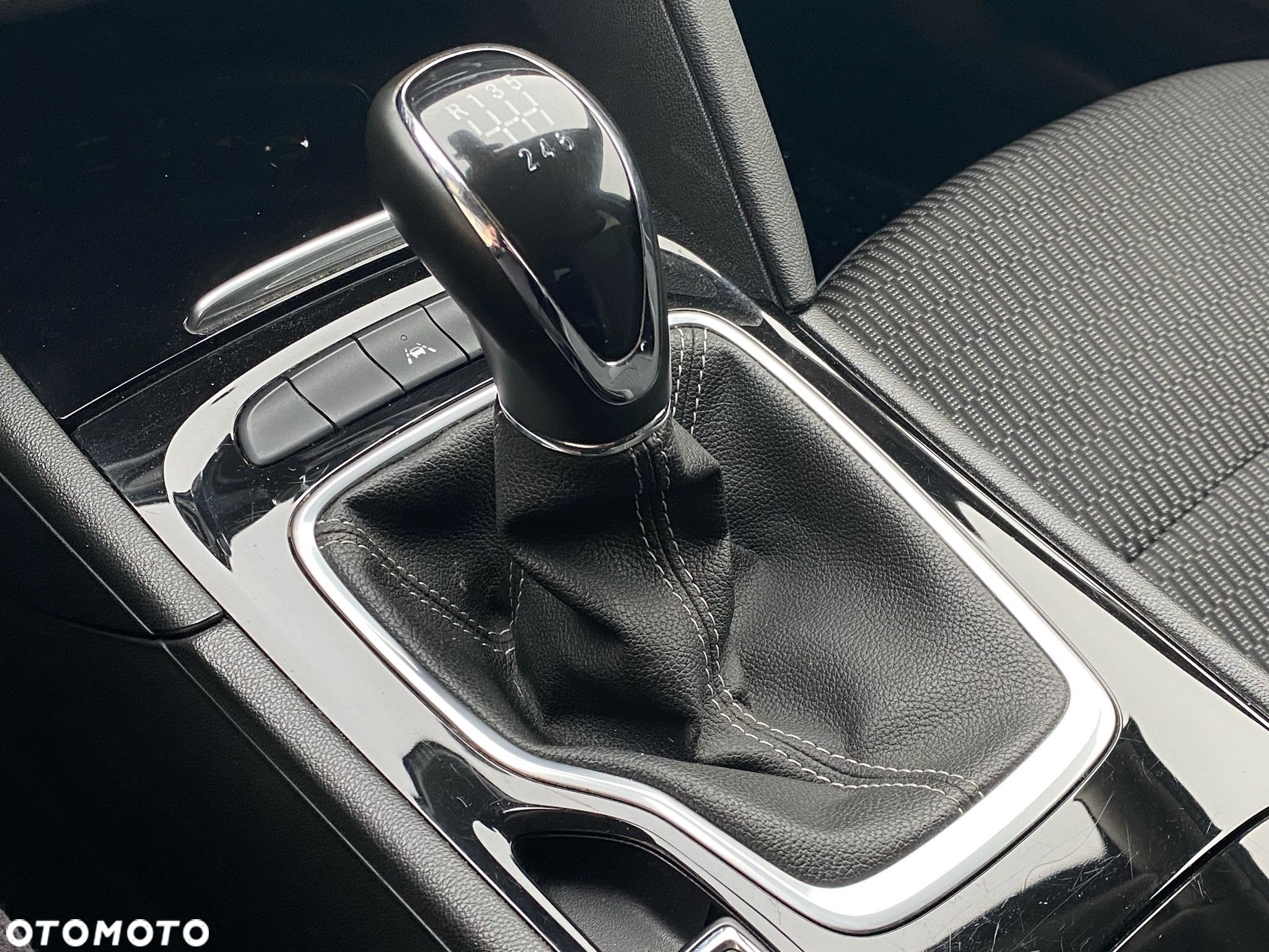 Opel Insignia 2.0 CDTI Elegance S&S - 15