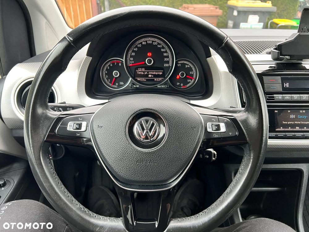Volkswagen up! TSI (BlueMotion Technology) high - 17