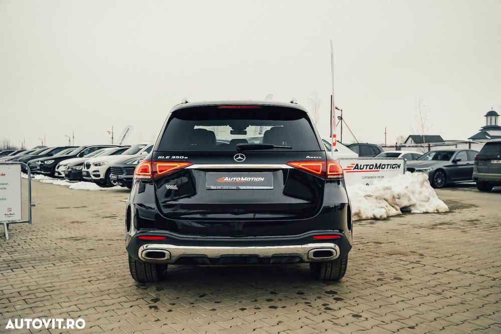 Mercedes-Benz GLE 300 e 4MATIC 9G-TRONIC AMG Line - 37
