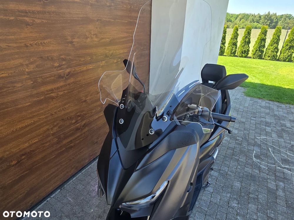 Yamaha X-max - 20