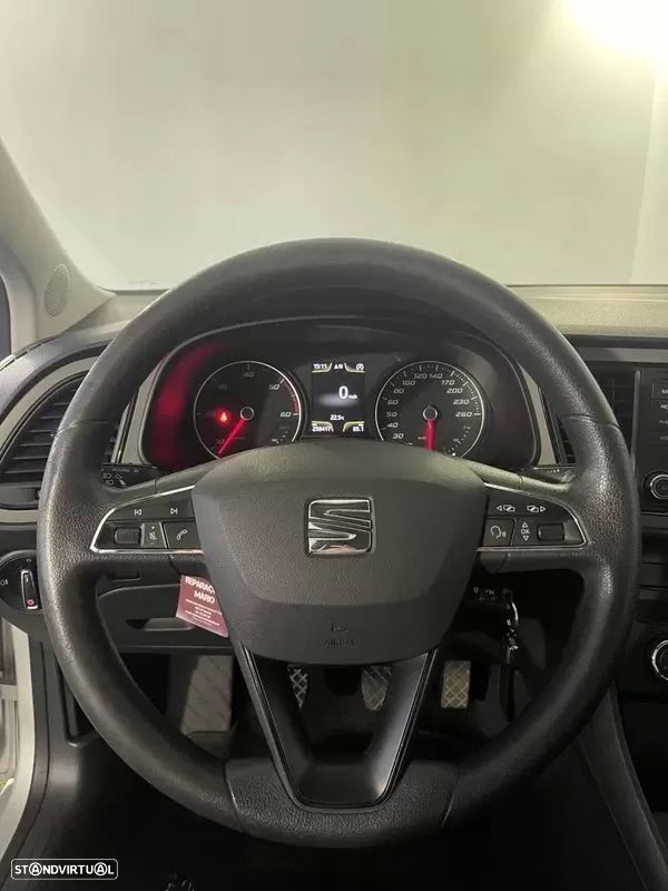 SEAT Leon 1.6 TDI Style Ecomotive - 25