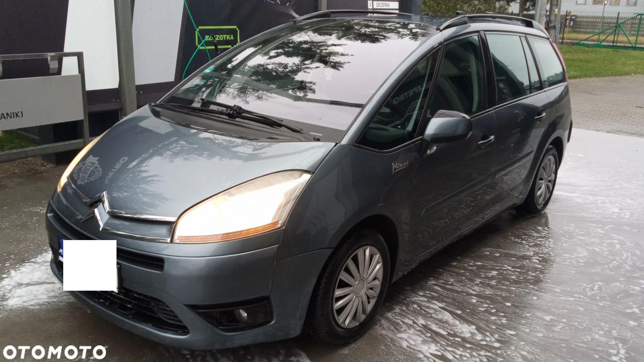 Citroën C4 Grand Picasso 1.8 16V Advance - 1