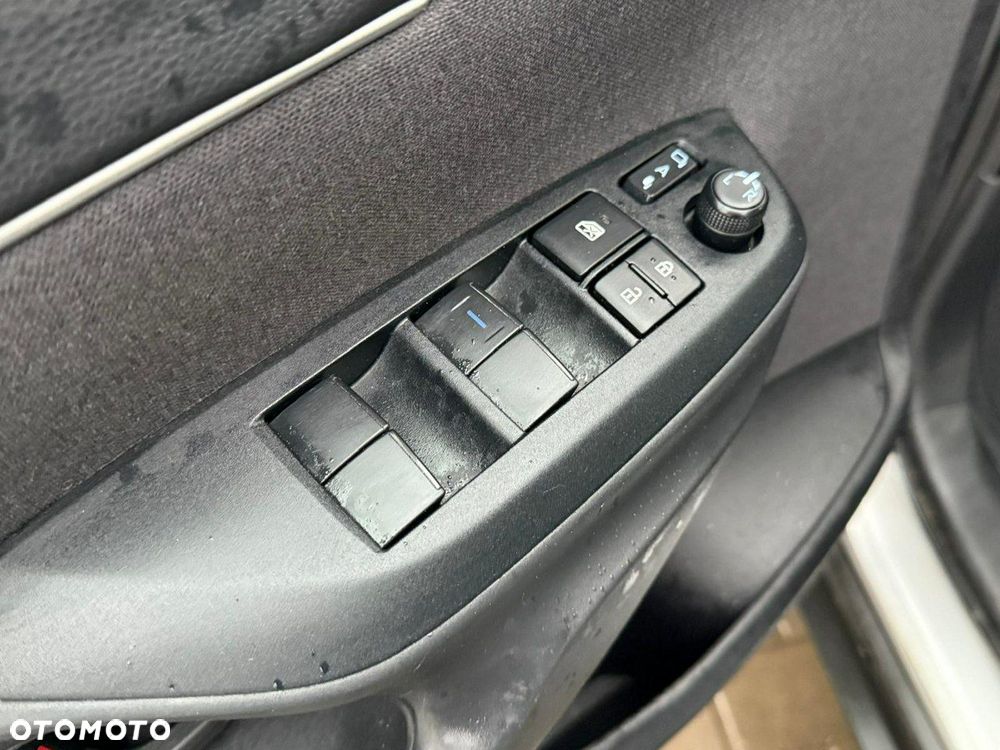 Toyota Yaris Cross Hybrid 1.5 Comfort - 13