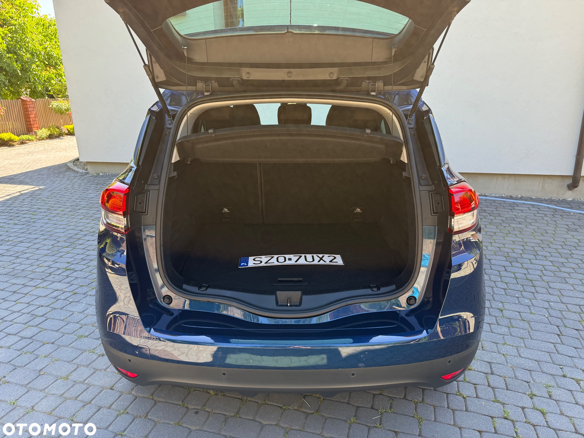 Renault Scenic TCe 140 GPF BUSINESS EDITION - 30