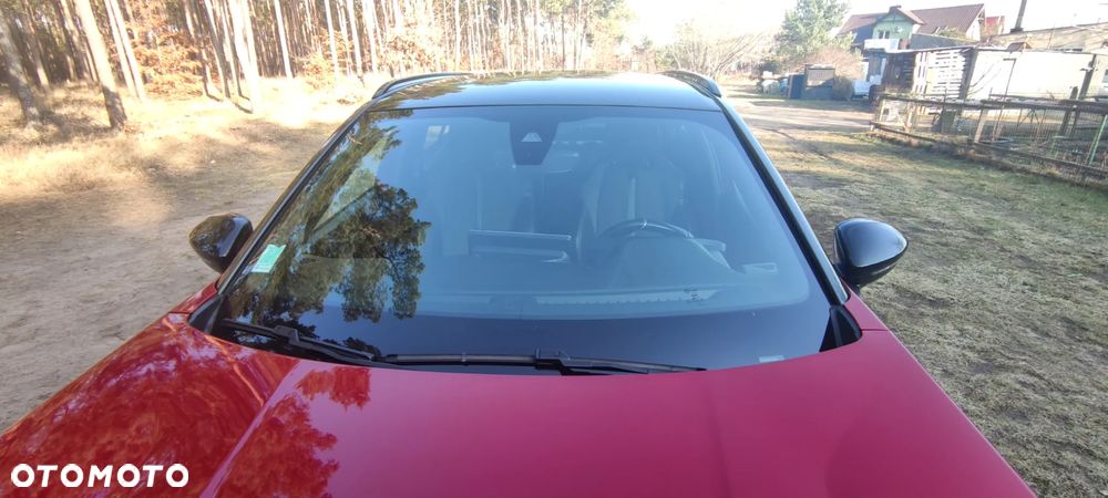 Peugeot 2008 1.5 BlueHDi GT Line S&S EAT8 - 24