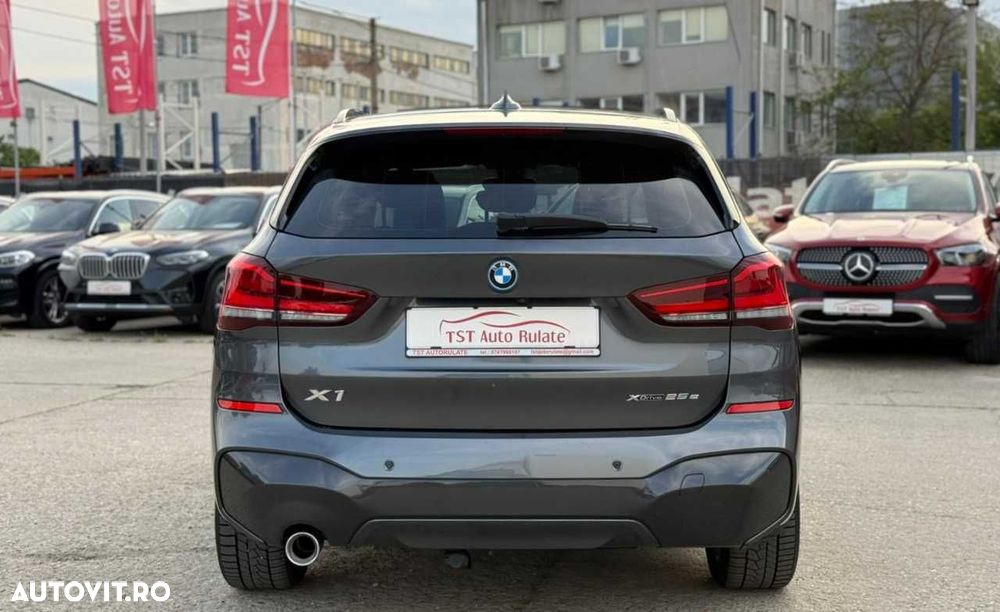 BMW X1 - 8