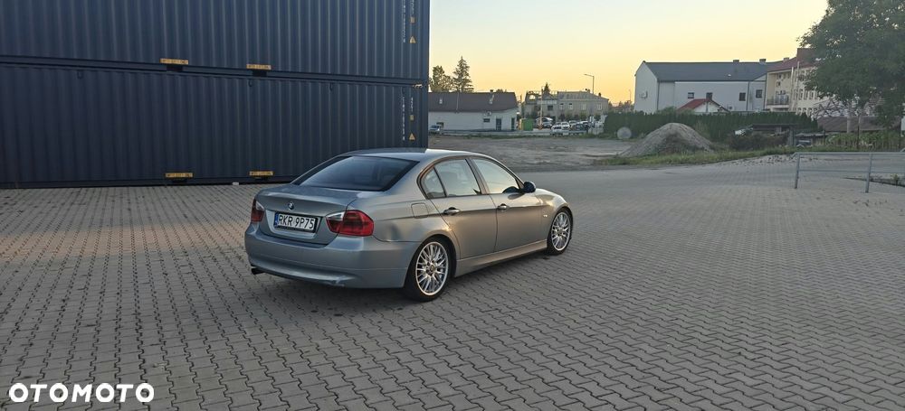 BMW Seria 3 320d - 6