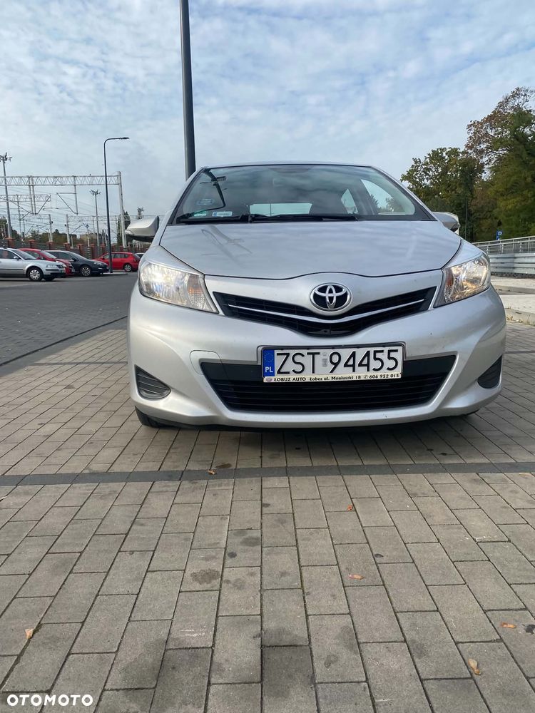 Toyota Yaris - 18