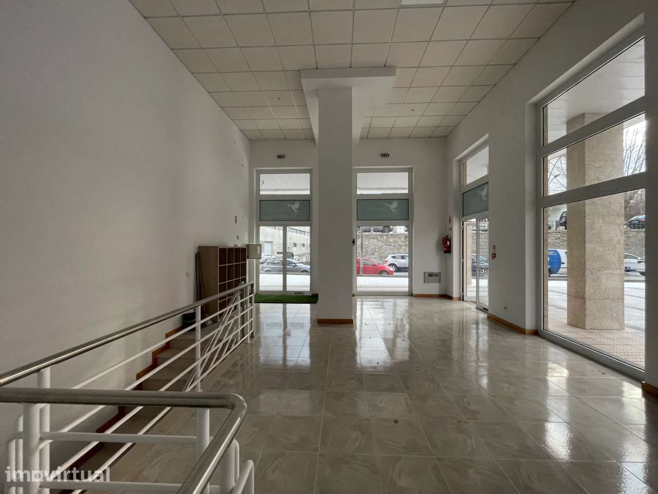Loja com rentabilidade de 3.1% no centro de Ponte da Barca - Grande imagem: 4/14