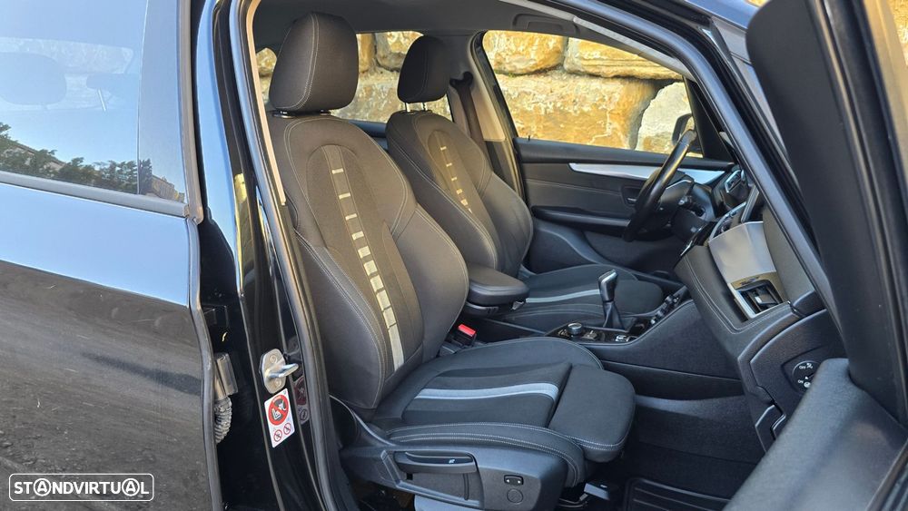 BMW 216 Active Tourer d Advantage - 41