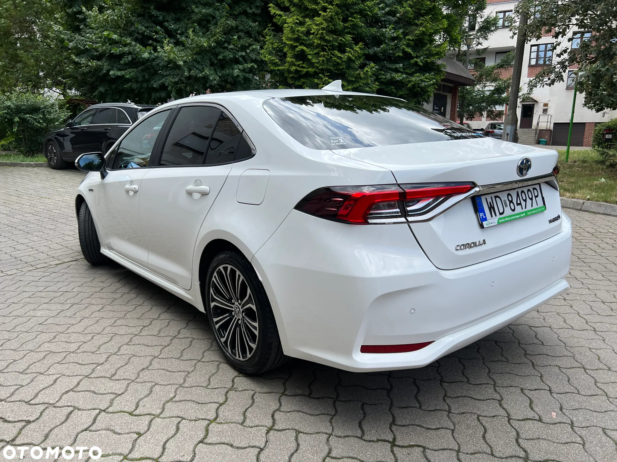 Toyota Corolla 1.8 Hybrid Comfort - 8