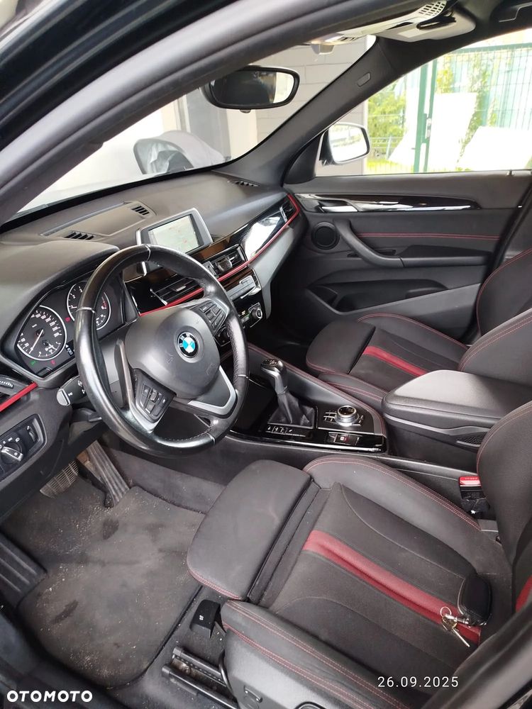 BMW X1 sDrive18d xLine - 7
