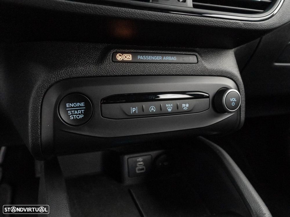 Ford Focus SW 1.0 EcoBoost MHEV ST-Line - 27